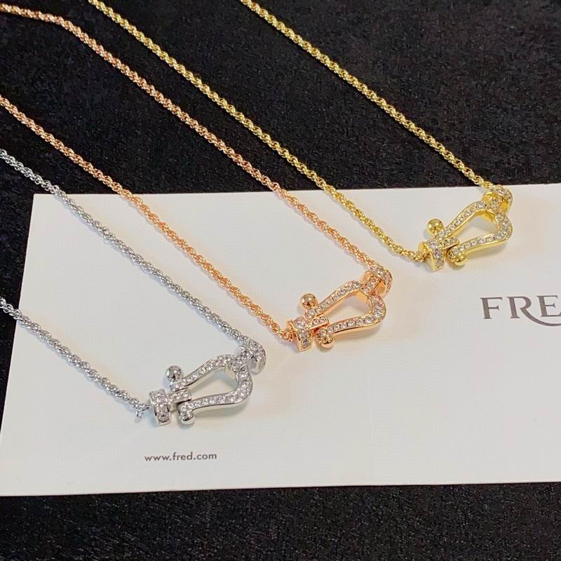 Fred Necklace 04yxs05